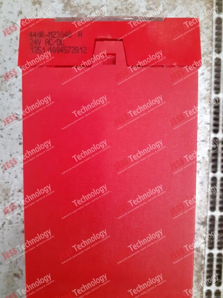 Image #3 of Repair ALLEN BRADLEY 440R-M23048 A Brand: Allen Bradley AC/DC Safety Relay Model: 440R-M23048 A SN: 13514994572812 13514994572812 in Malaysia, Singapore, Thailand, Indonesia