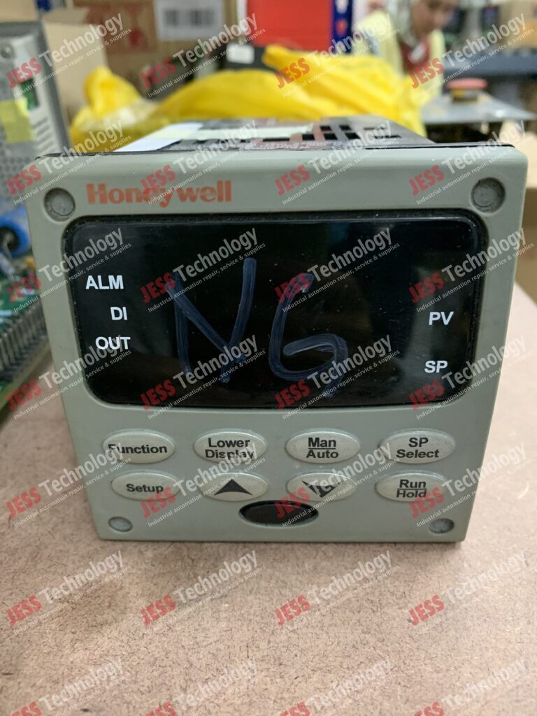 Image #4 of Repair Honeywell DC3200-CE-100R-100-10000-E0-0 Honeywell temperature controller 1107Y775041300043 in Malaysia, Singapore, Thailand, Indonesia